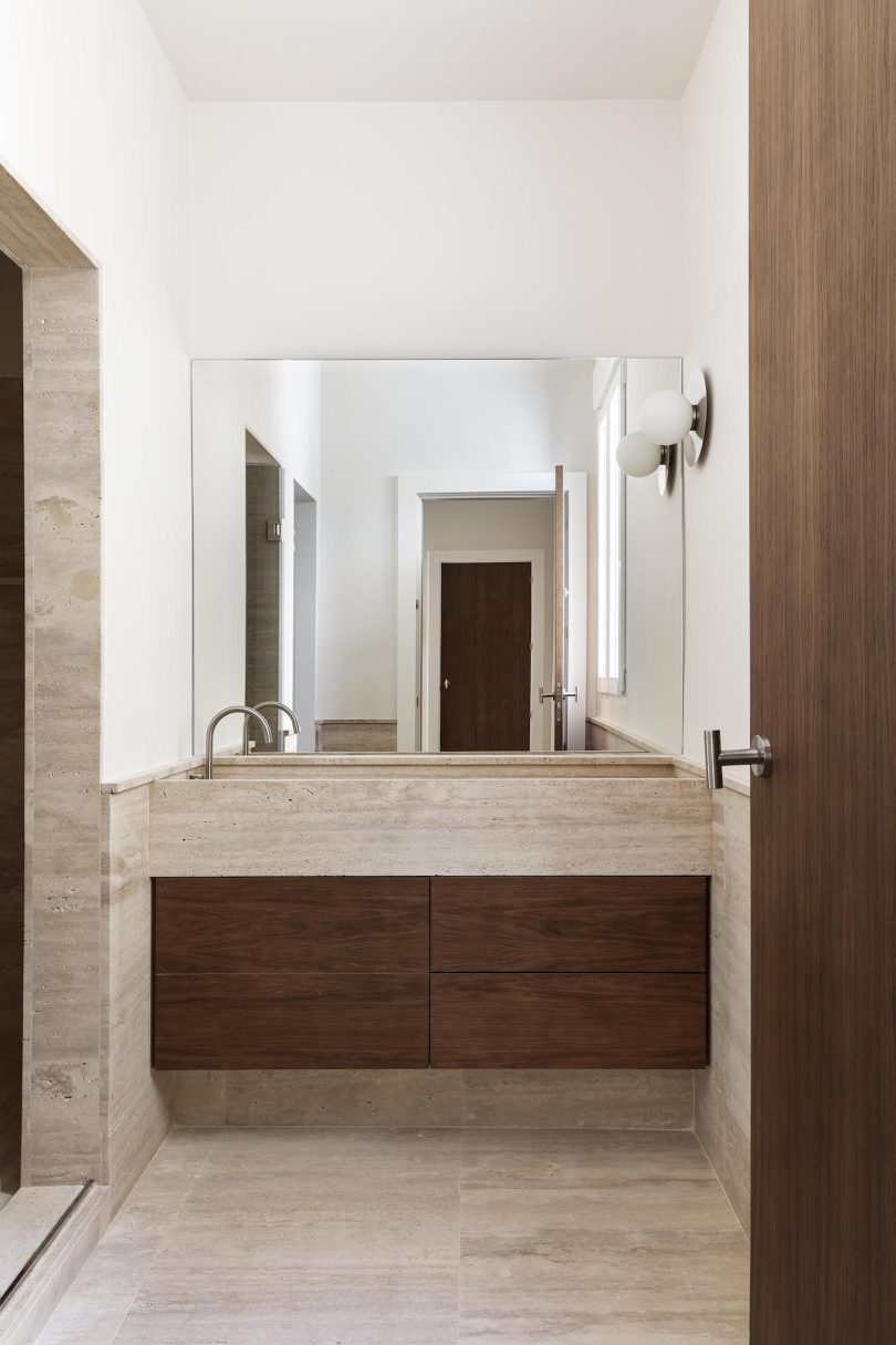 由Febrero设计的极简主义公寓MS7 Apartment