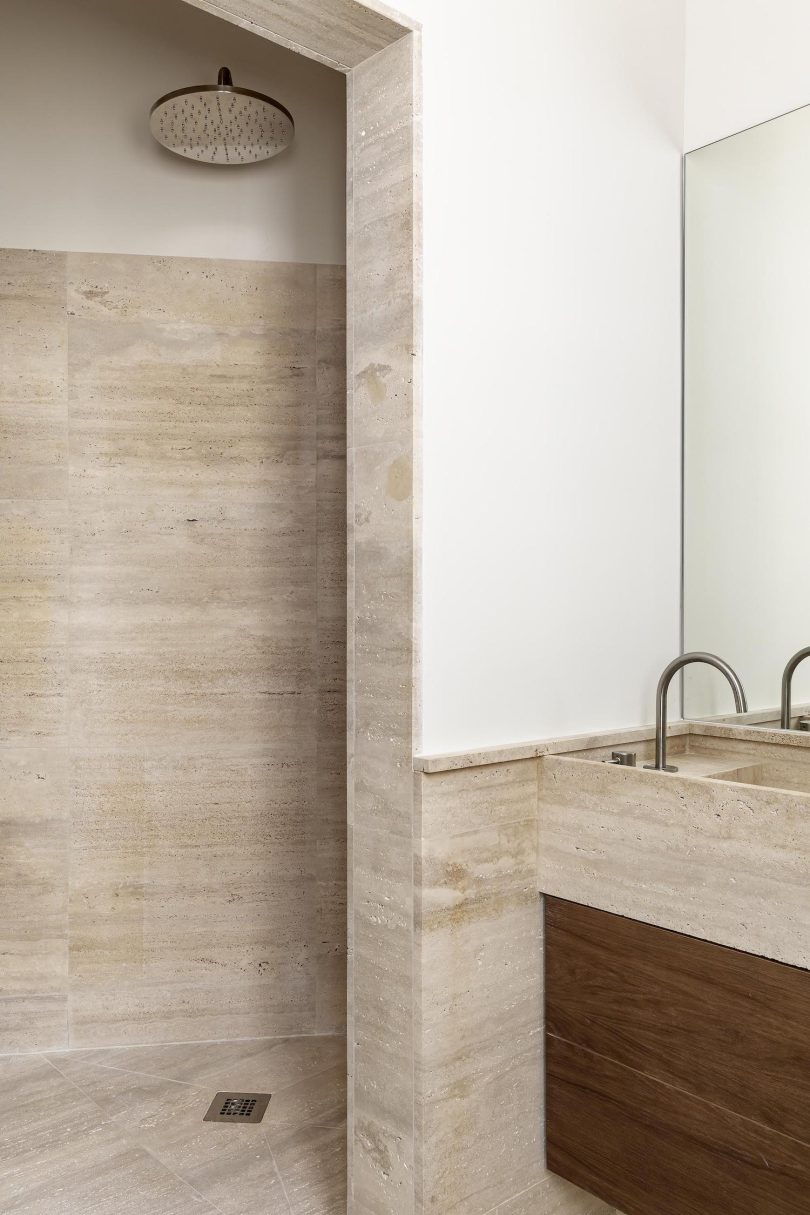 由Febrero设计的极简主义公寓MS7 Apartment