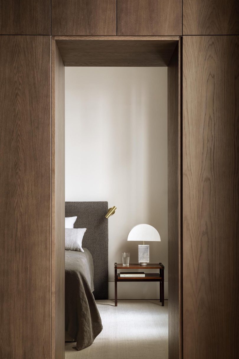 由Febrero设计的极简主义公寓MS7 Apartment