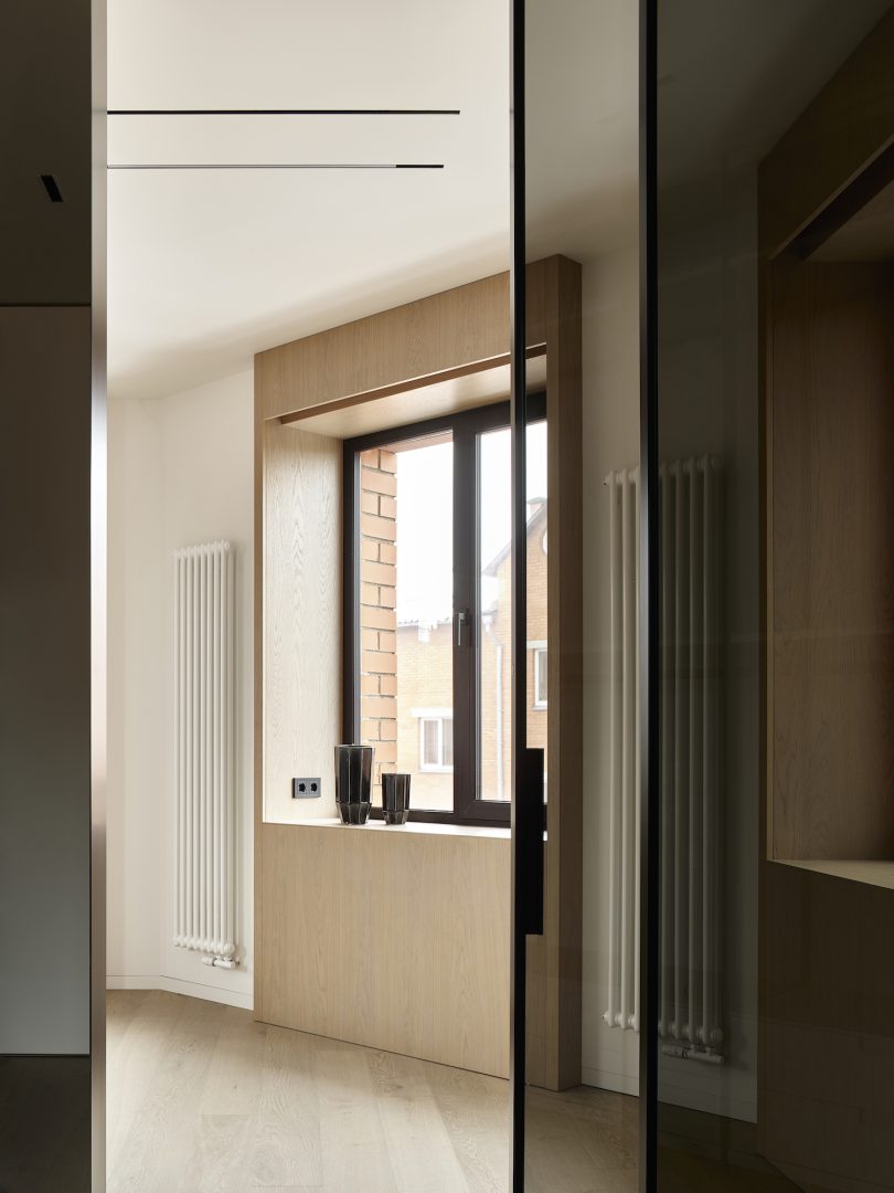 由Famenka Design设计的极简主义空间Penthouse