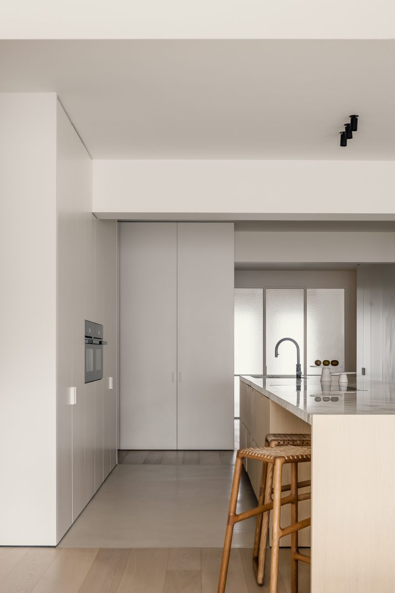 由Ville Design设计的极简主义住宅Residence HDC