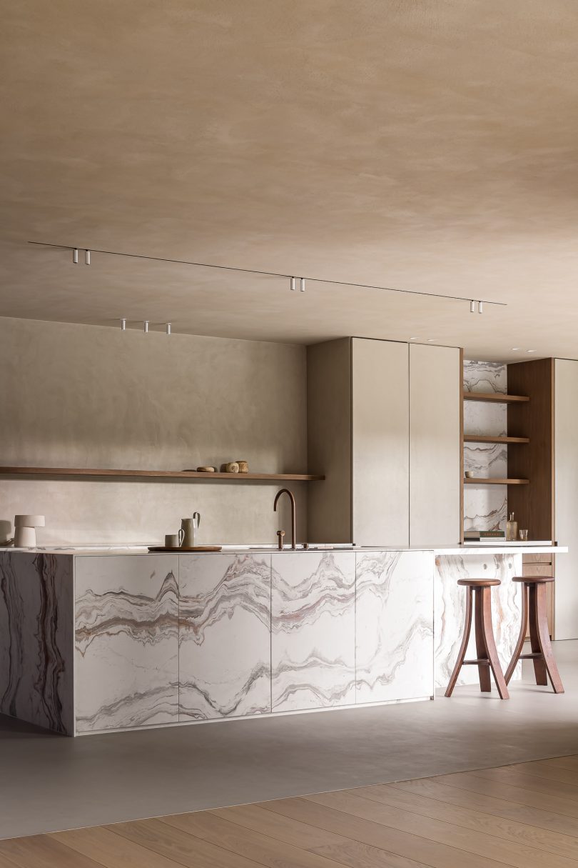 Ville Design设计的极简主义住宅Residence UM