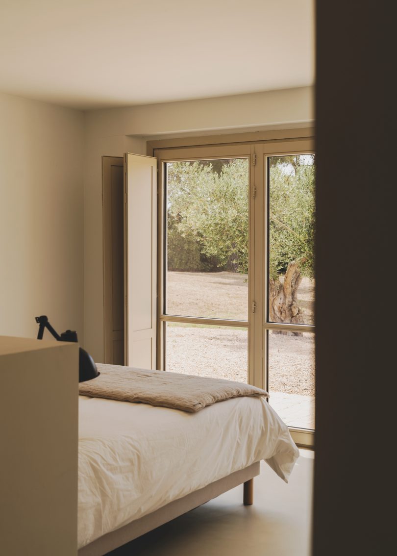 由BLOOMINT设计的简约住宅Villa Cap Roig