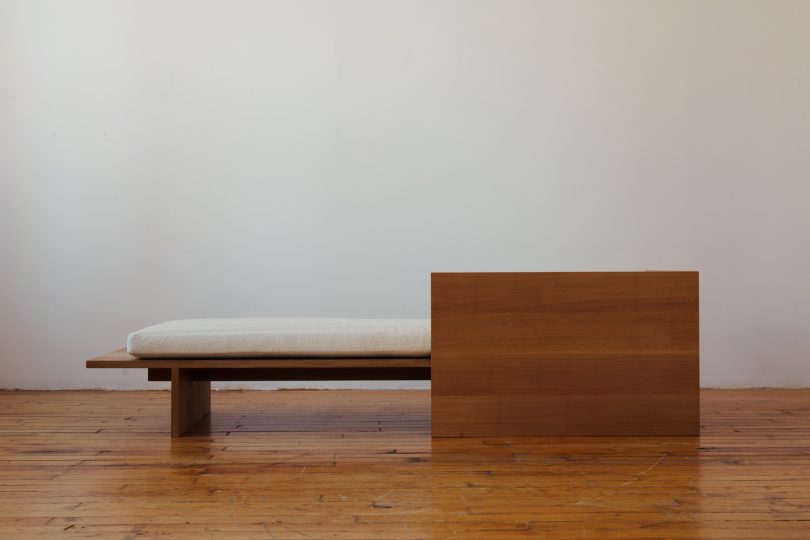 Gregory Beson设计的极简主义沙发床Arthur Daybed