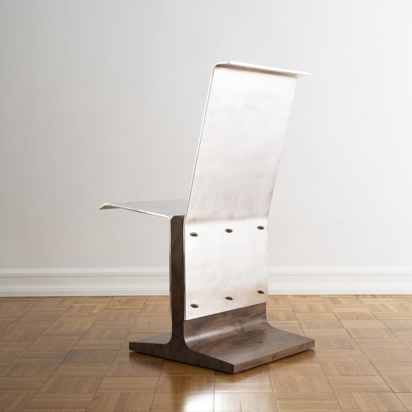 EJR Barnes的首次个人展览，徘徊在浪漫与务实之间