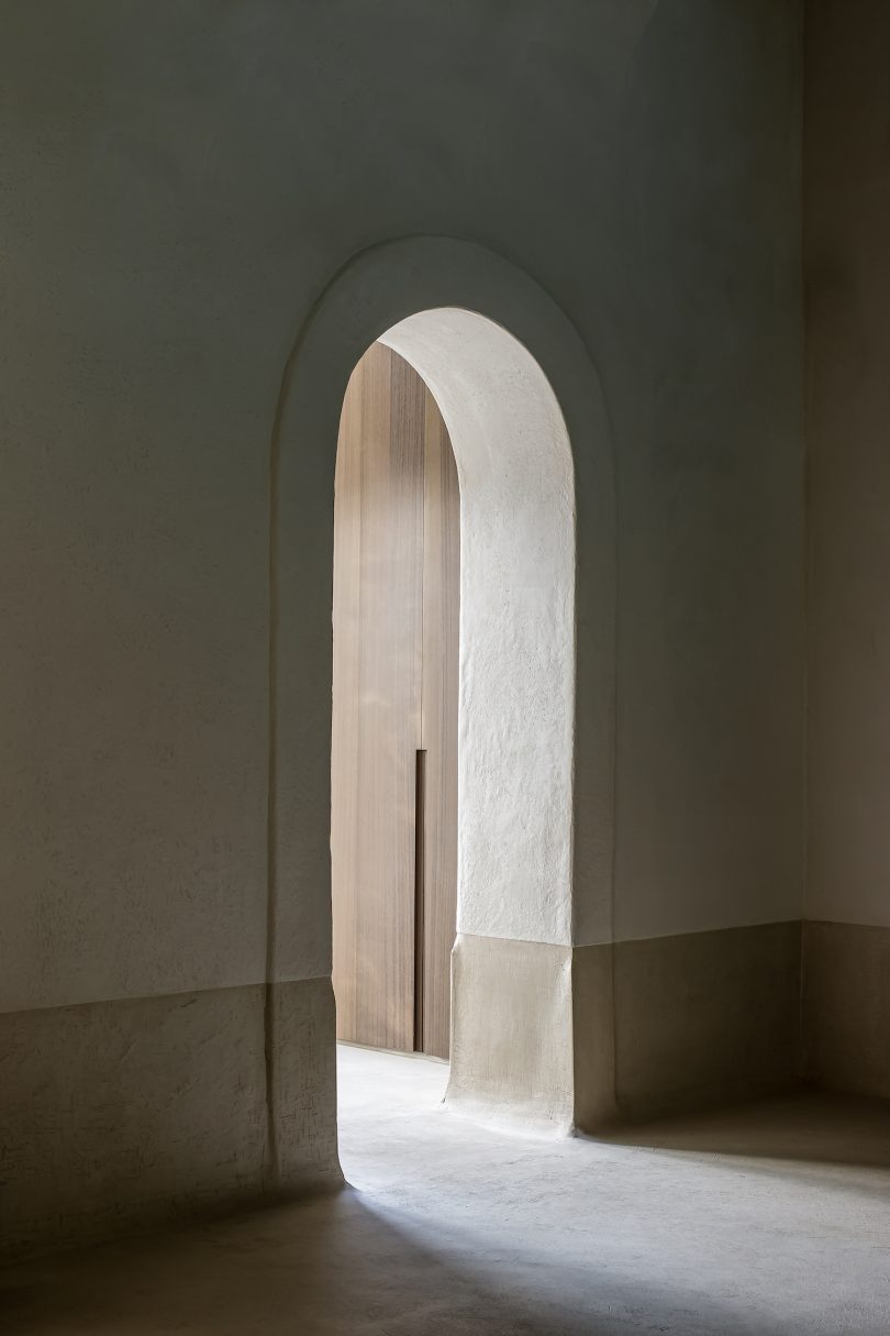 由Britt Van Namen设计的极简主义住宅KAP