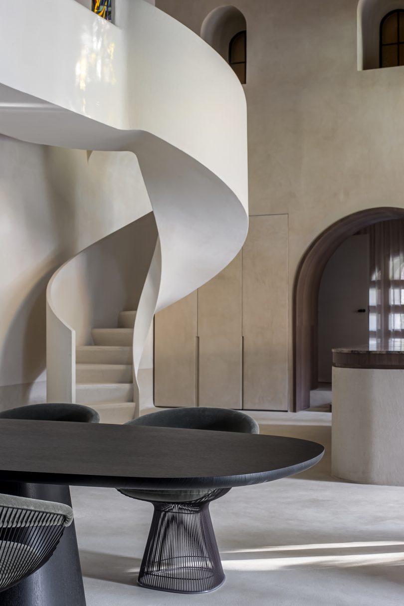 由Britt Van Namen设计的极简主义住宅KAP