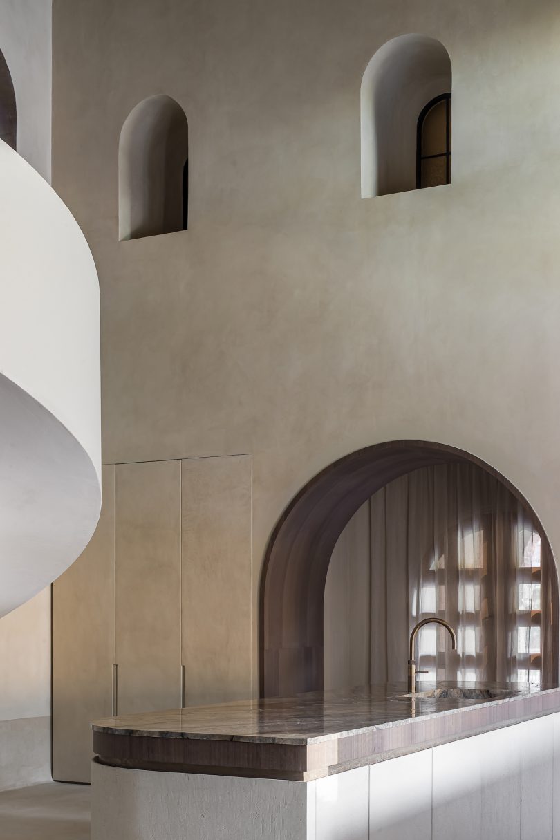 由Britt Van Namen设计的极简主义住宅KAP