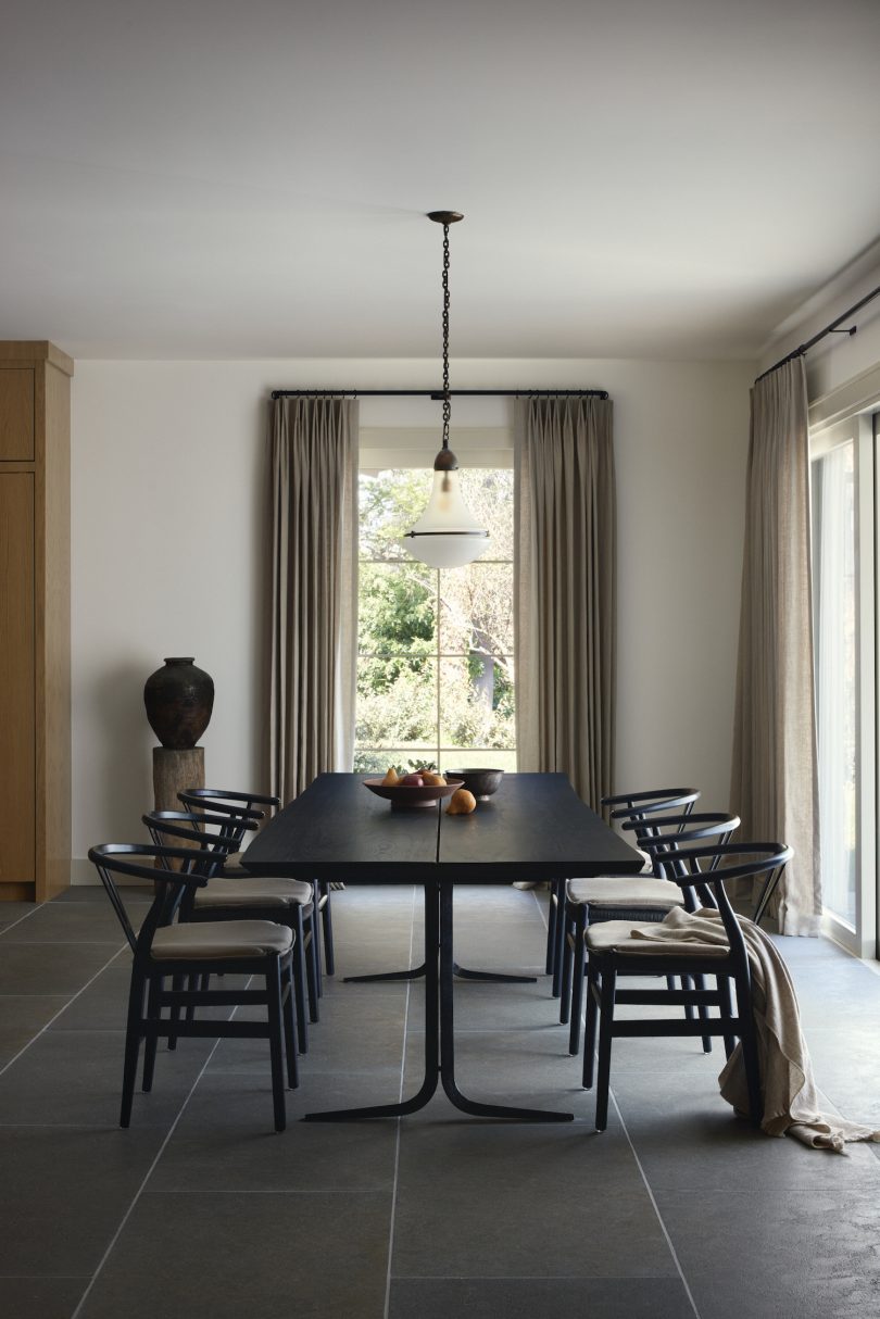 由Westbourne Studio设计的极简住宅Linea Del Cielo