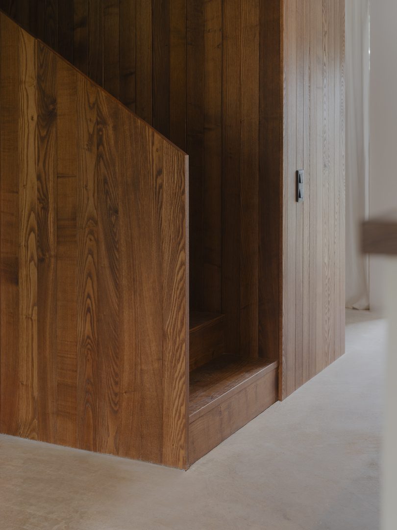 由Pareil设计的极简主义住宅Mas Baudran