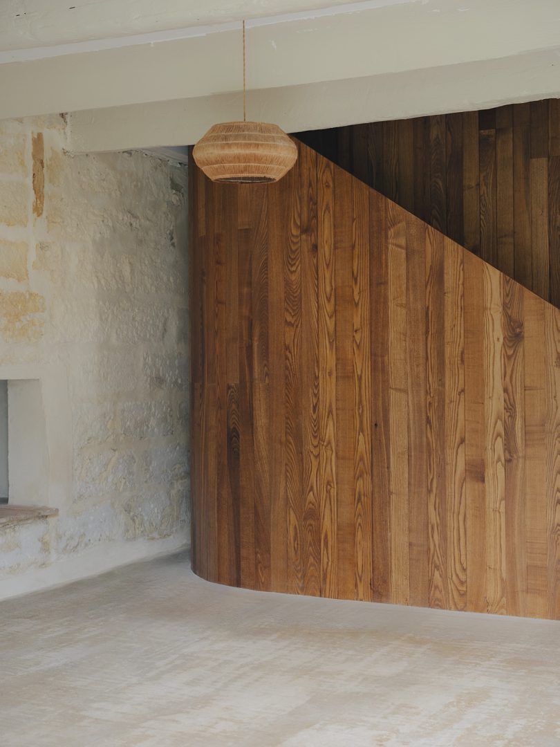 由Pareil设计的极简主义住宅Mas Baudran