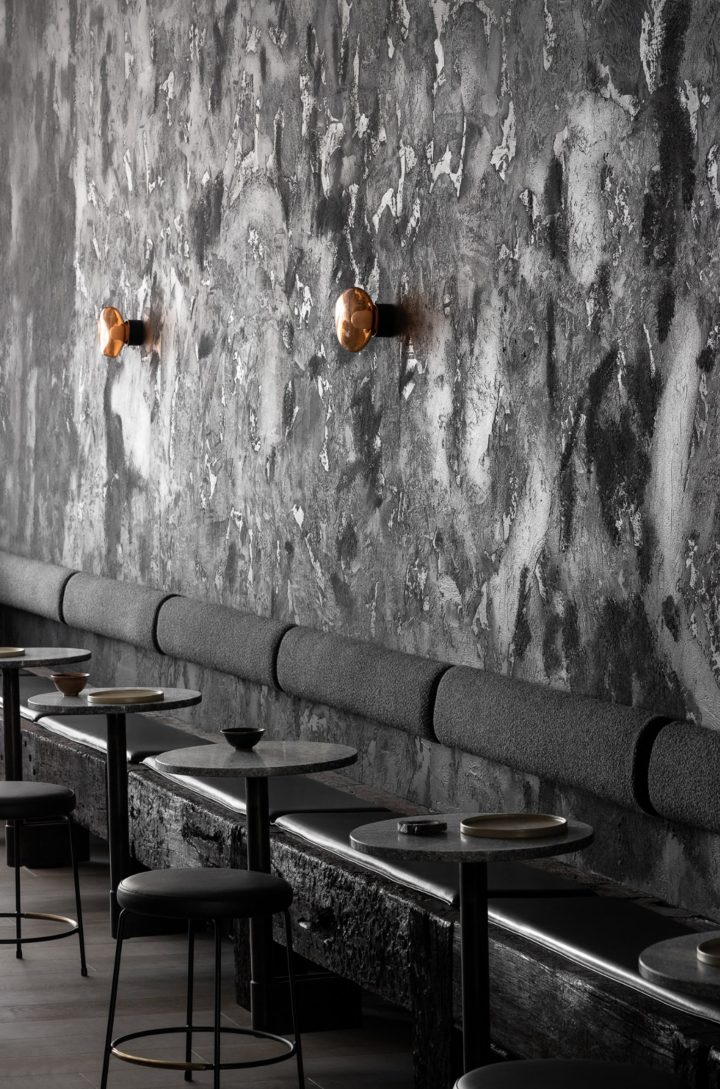 由Daniel Emma为JamFactory设计的Poke壁灯