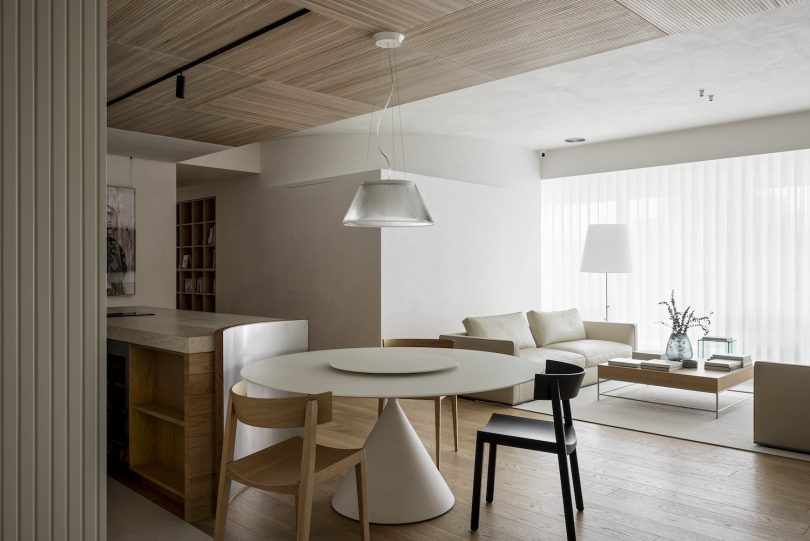 由Studio In2设计的极简主义住宅Tu Residence