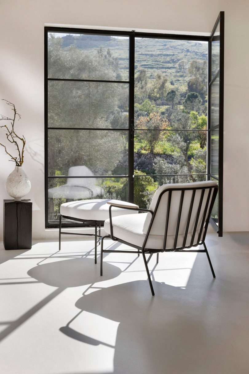 土耳其家具品牌:Parla推出Jean设计的Palm扶手椅