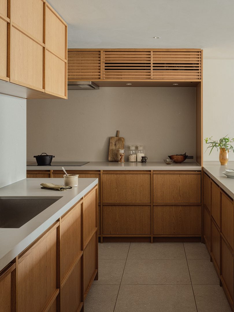 Keiji Ashizawa设计的极简空间Azabu Hills Residence