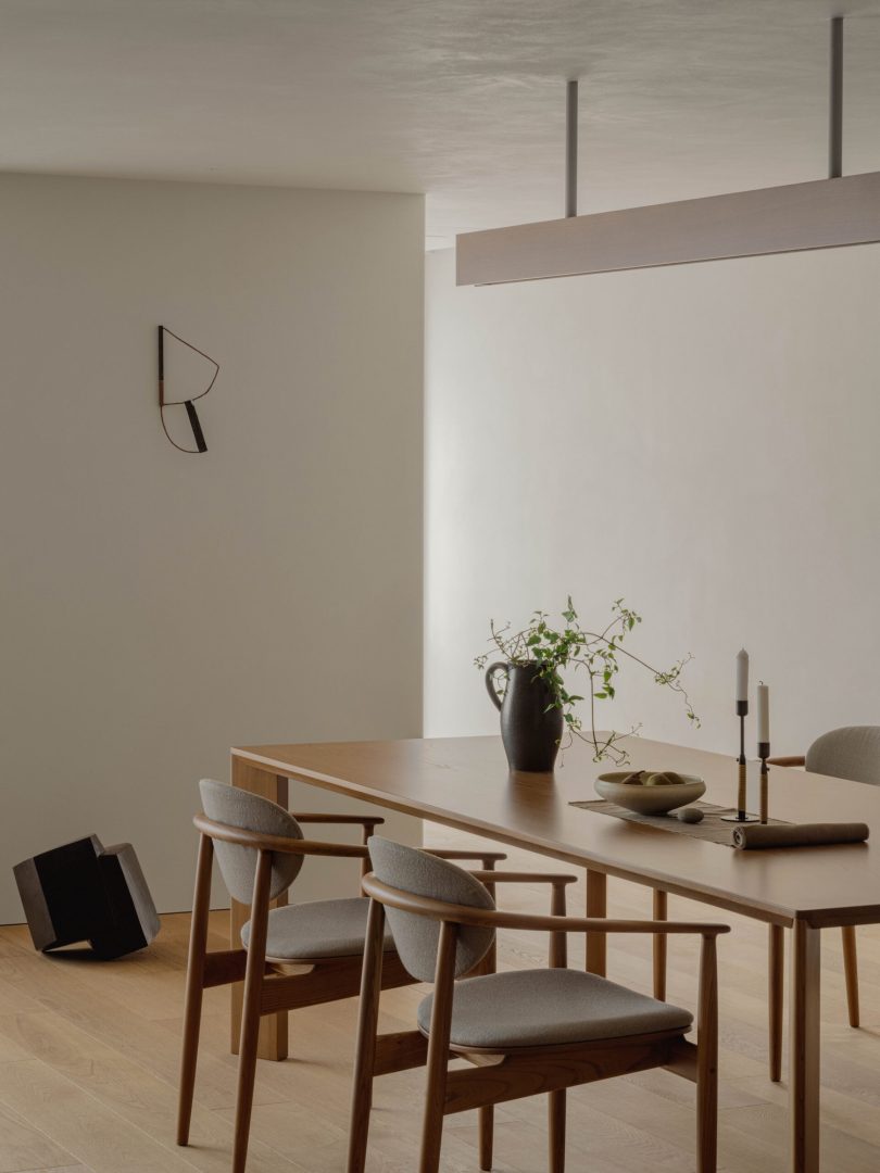 Keiji Ashizawa设计的极简空间Azabu Hills Residence