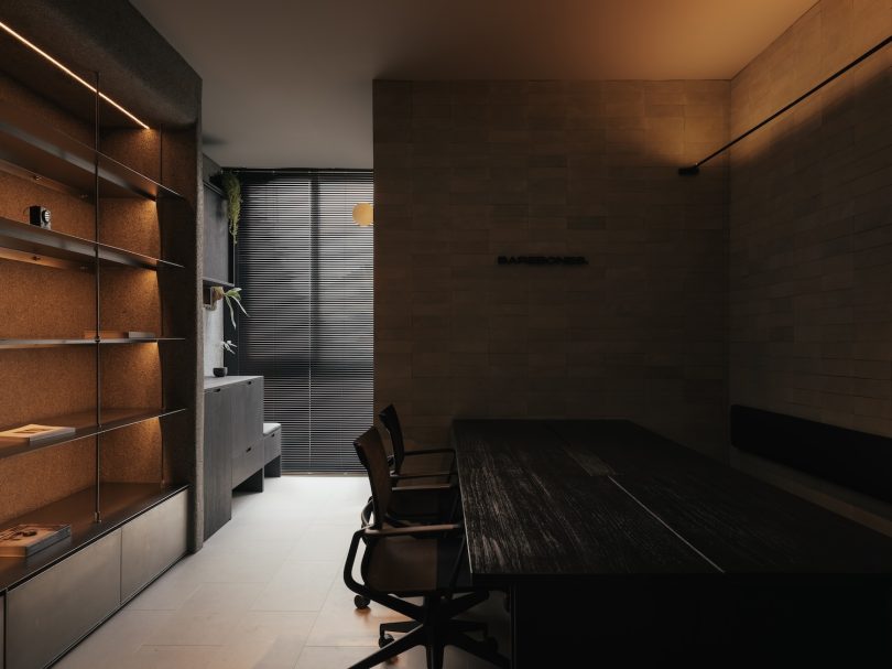 Barebones Studio设计的极简办公室Barebones Studio