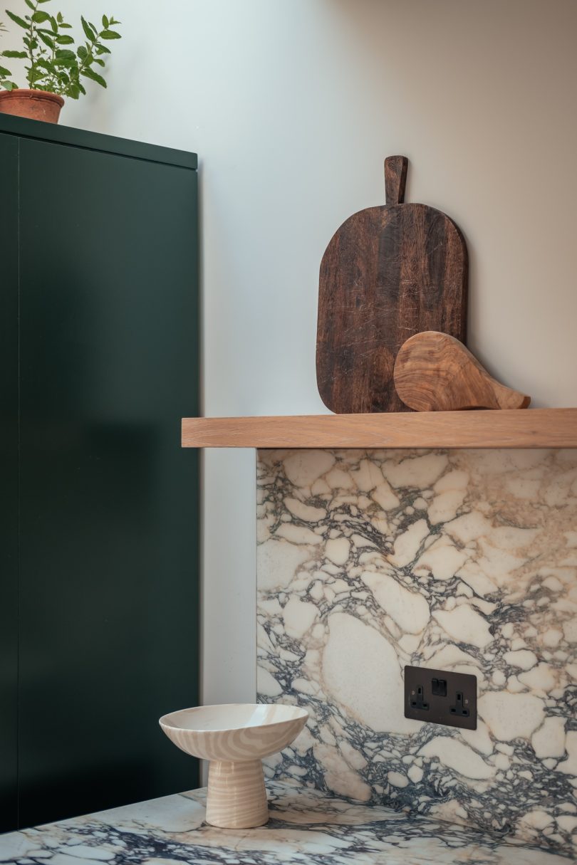 Oliver Leech Architects设计的极简住宅Poet's Corner