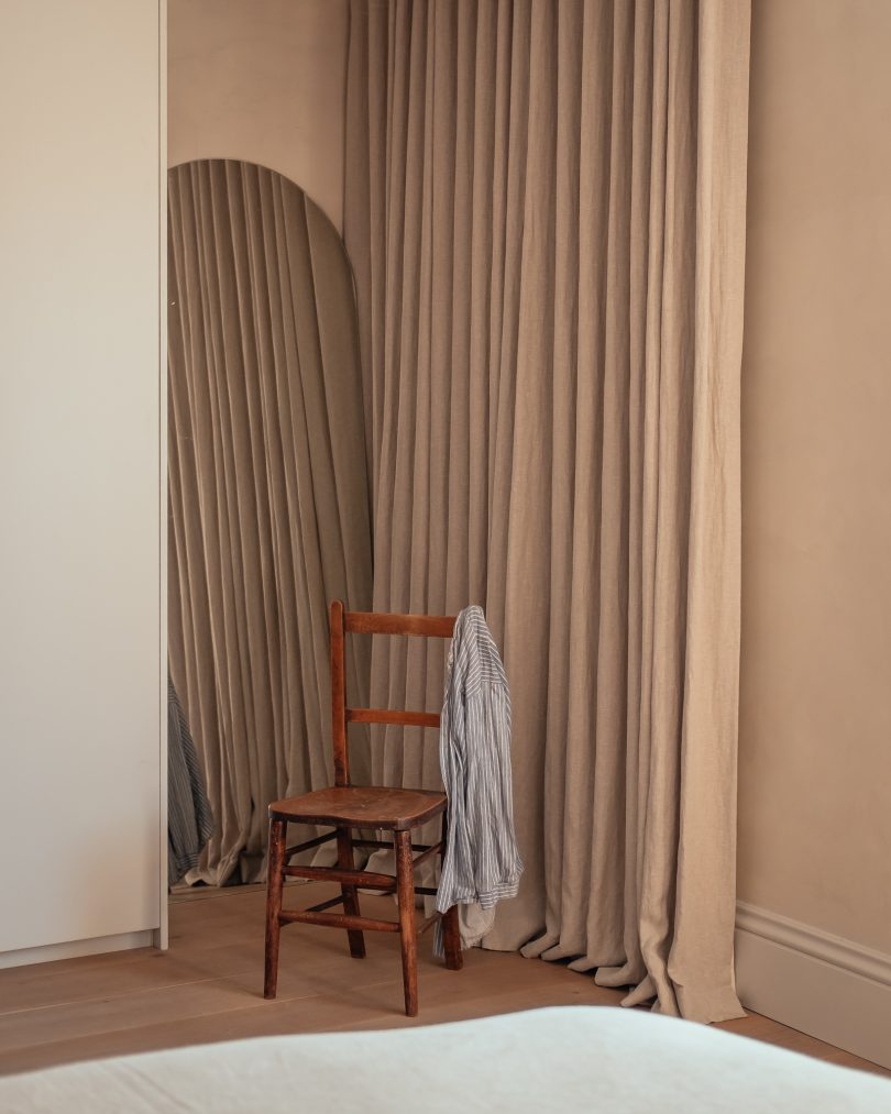 Oliver Leech Architects设计的极简住宅Poet's Corner
