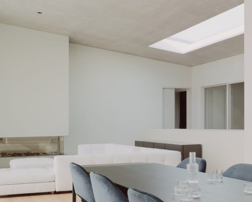 由PPAA设计的极简主义住宅Uetikon Villa