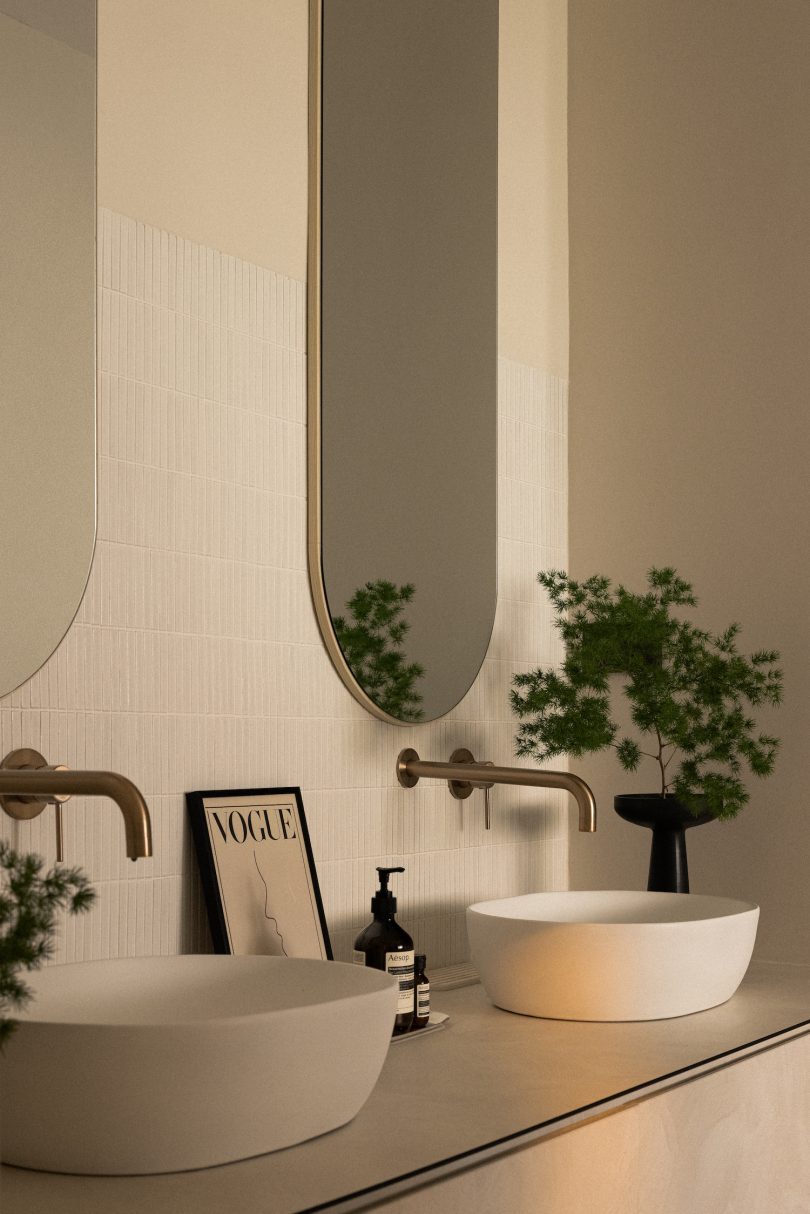 由arche设计的极简主义空间Crème