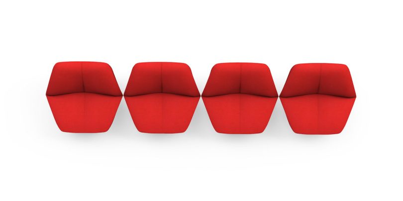 荷兰设计品牌:Moooi推出Wanders设计的Kisss休闲椅