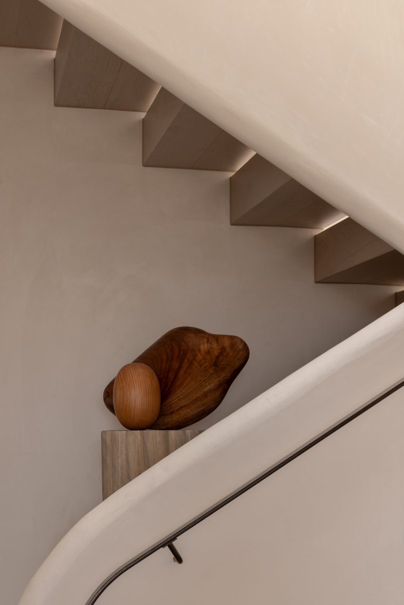 由McKimm设计的极简主义住宅Moda Apartment