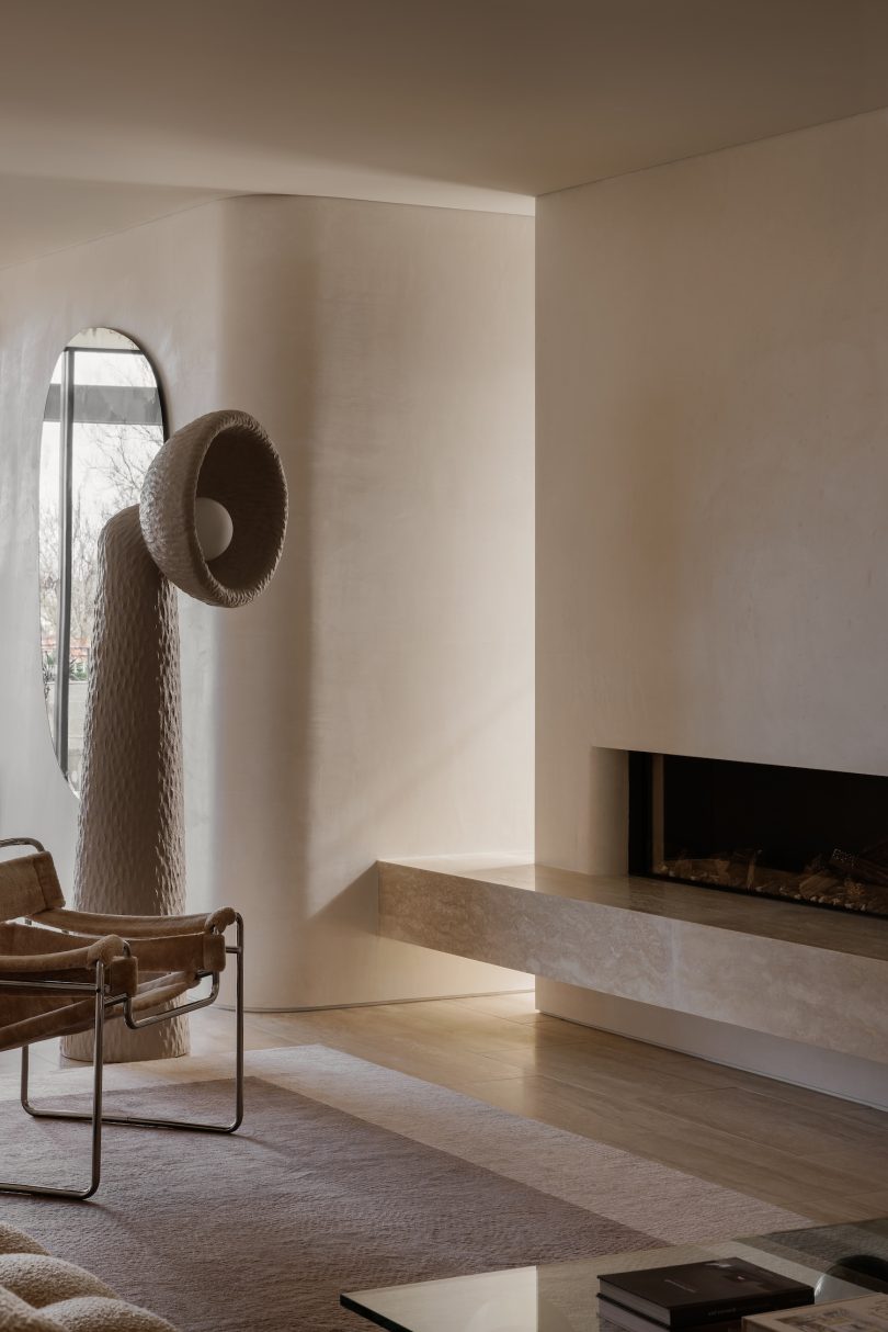 由McKimm设计的极简主义住宅Moda Apartment