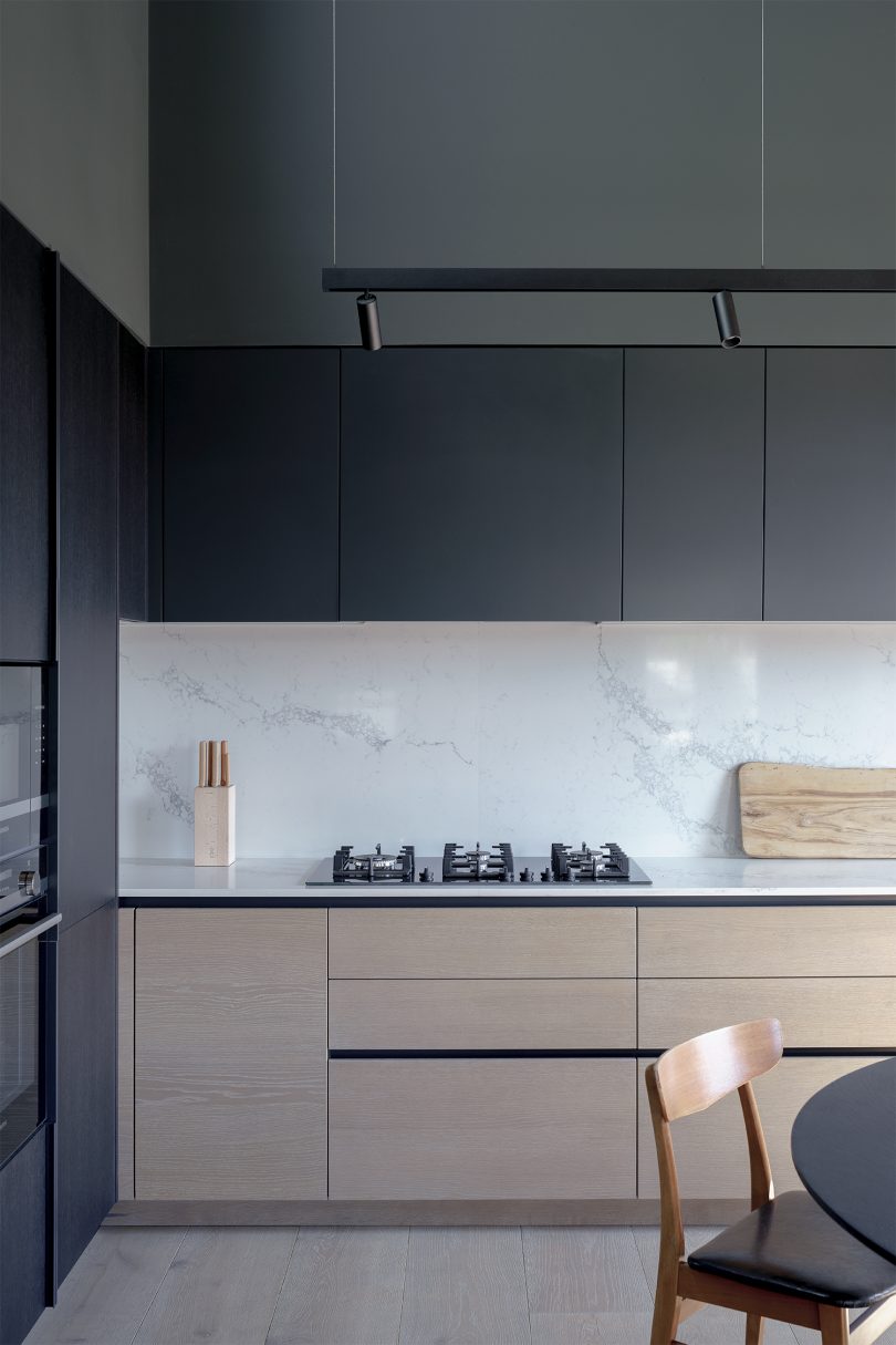 Alexander Martin设计的极简住宅Regents Park Road