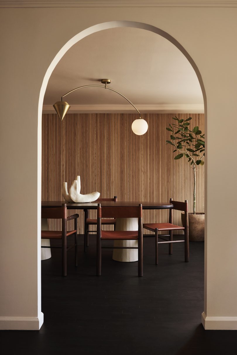 Bessie和Oliver Corral创建的画廊空间Arjé HOME