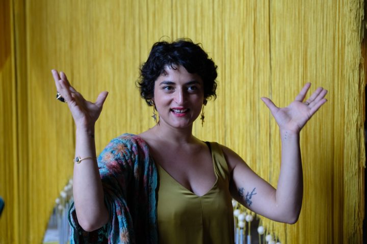 2024米兰设计周：Sara Ricciardi的沉浸式装置“柳树下”