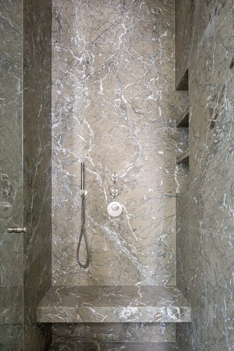 Bella-Pia Richard设计的极简主义公寓Galilée