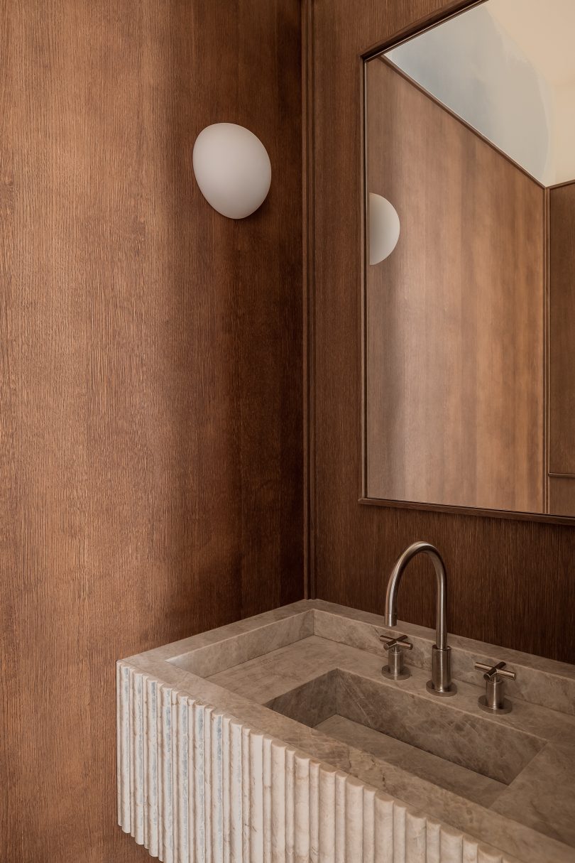 Bella-Pia Richard设计的极简主义公寓Galilée