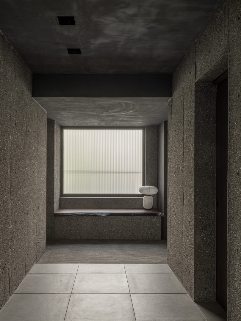 Keiji Ashizawa Design设计的极简住宅House in Aoyama