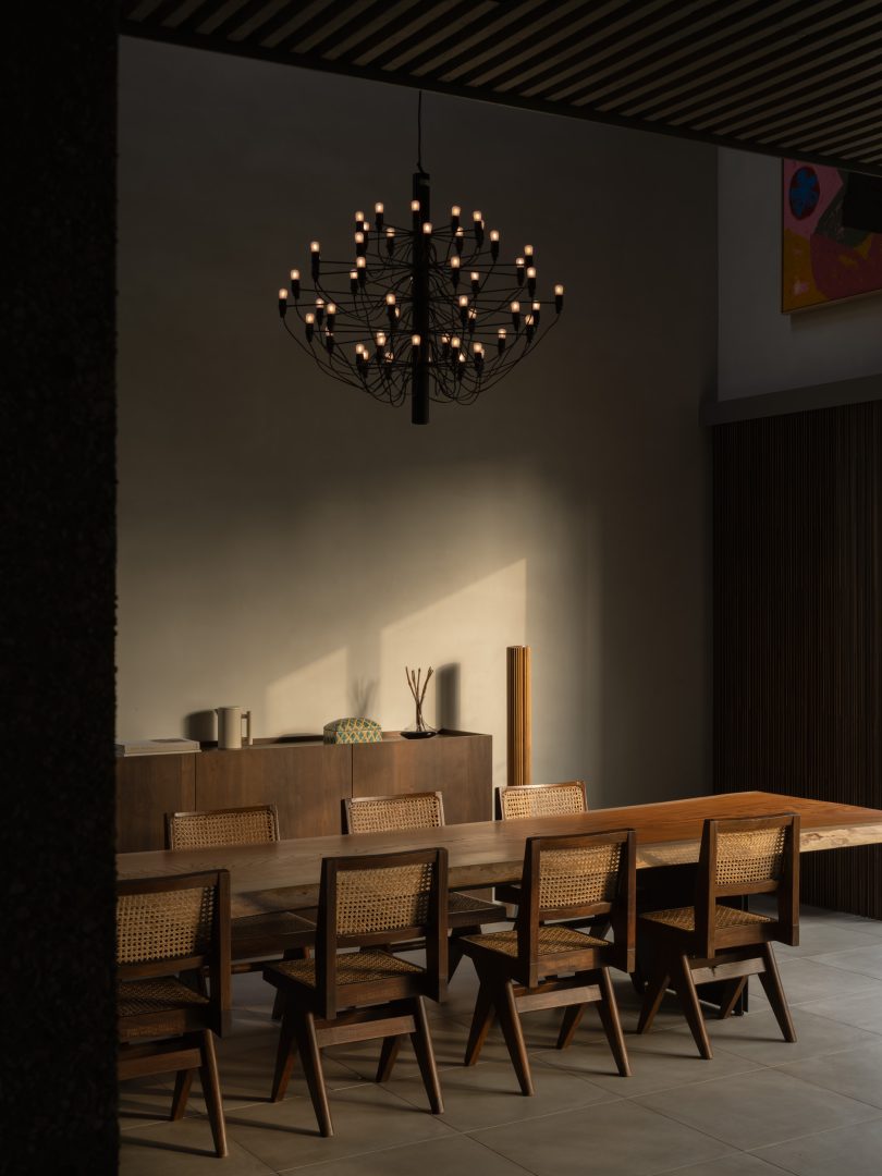 Keiji Ashizawa Design设计的极简住宅House in Aoyama