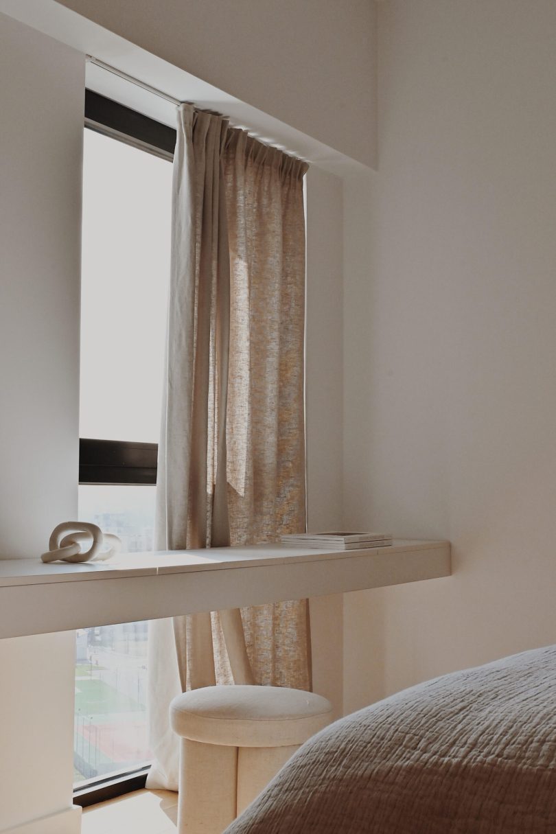 Robert-Eugen Dumitru设计的极简主义公寓M111