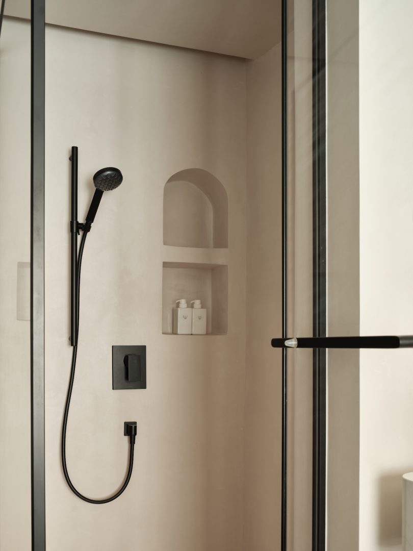 由Benson Design设计的极简住宅Natural Residence