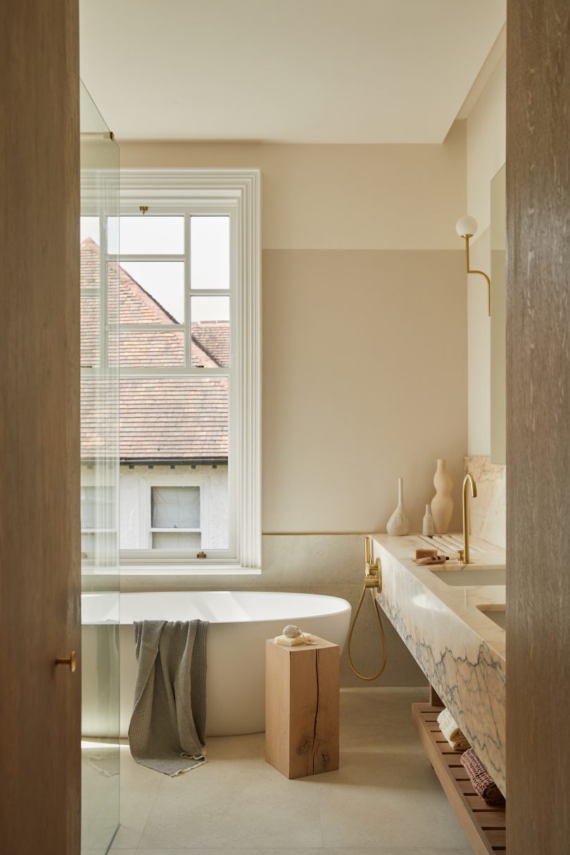 由HUTCH design设计的极简主义住宅No. 8