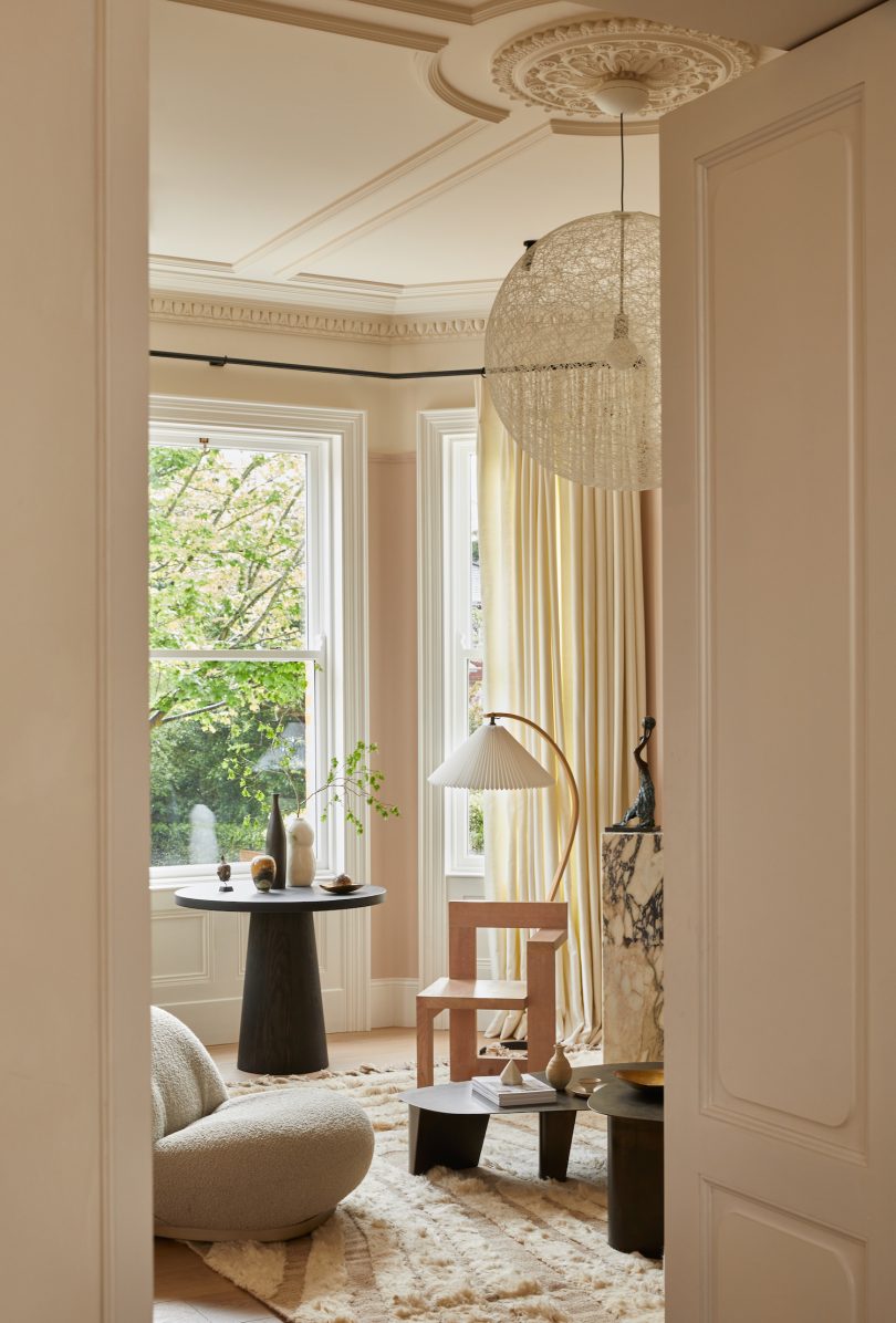 由HUTCH design设计的极简主义住宅No. 8