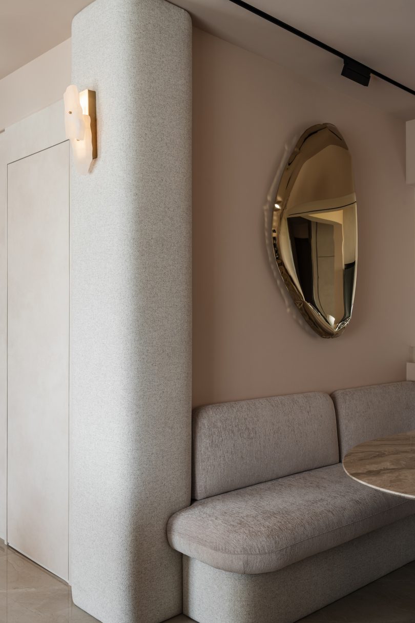 由Haus Office设计的极简主义空间Show Haus