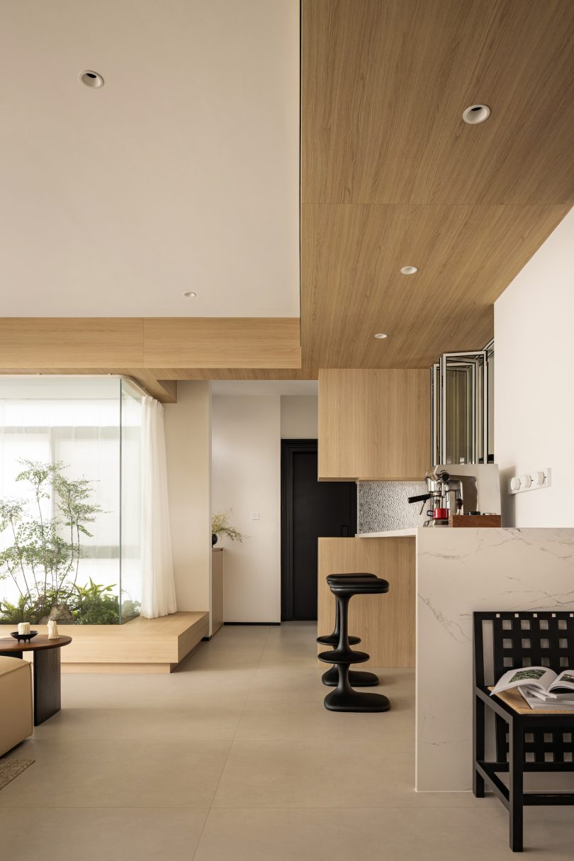 TOATA Design设计的极简主义住宅Light Symphony