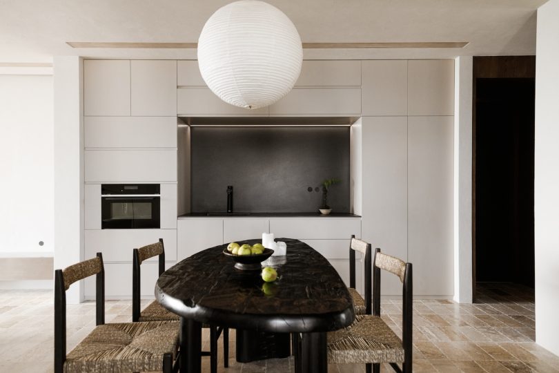 YUMALIN设计的极简住宅Photographer’s Sanctuary