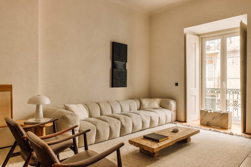 Studio Gameiro设计的极简公寓Vault Apartment