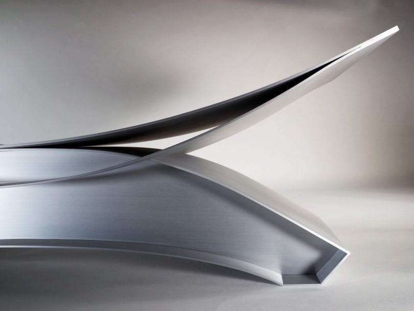 Toshiki Omatsu设计的极简主义风格椅子Dusk