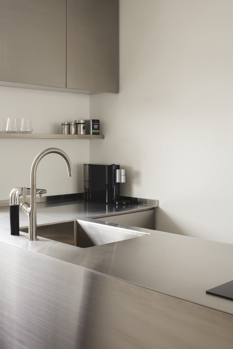 WASAA Architects设计的极简公寓Joo Chiat Apartment