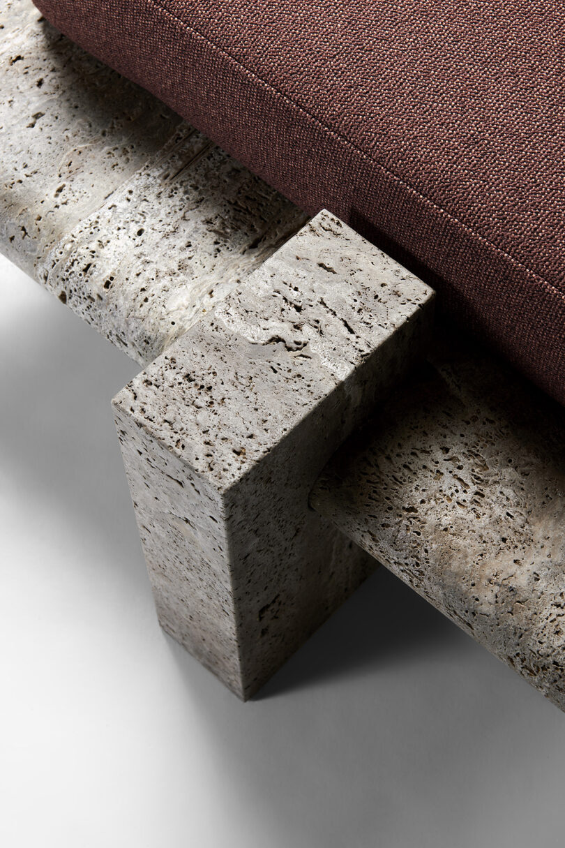 NEUTRA推出的户外家具系列La Grande Muraglia Outdoor