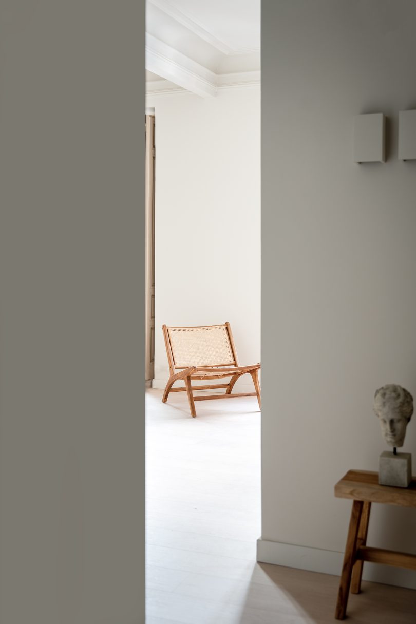 由Atelier_M设计的极简主义住宅PO04