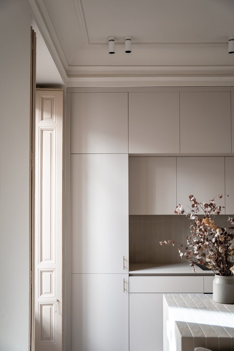 由Atelier_M设计的极简主义住宅PO04