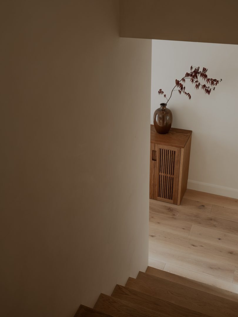 Anam Design Studio设计的极简住宅Private Residence