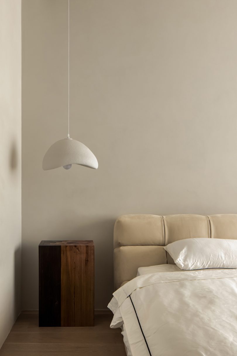 由HGJ Space Design设计的极简主义公寓Quiet Time